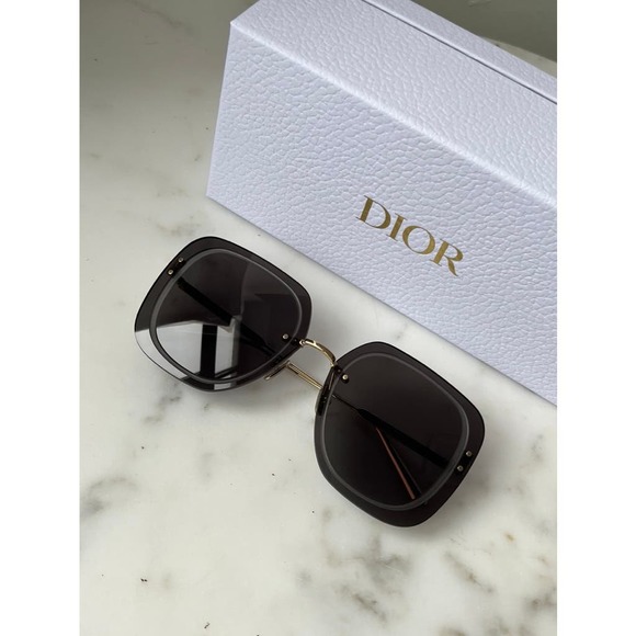NEW Dior UltraDior SU Sunglasses in Dark Grey Gradient Lens - Picture 3 of 9